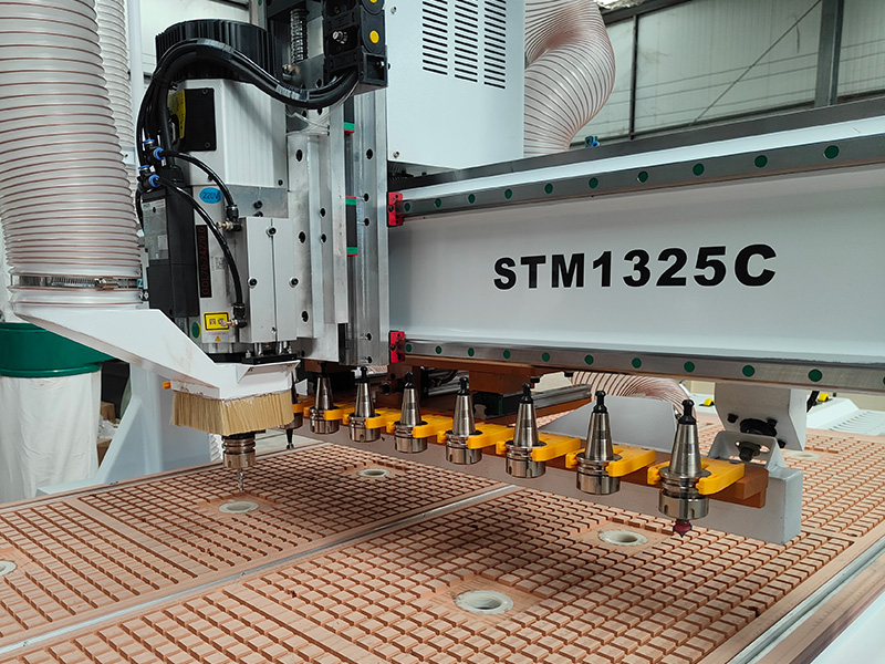 4x8 cnc router with tool changer