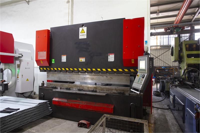 cnc sheet metal bending machine