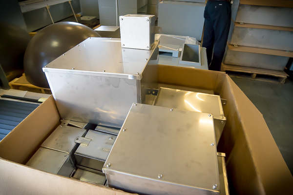 custom stainless steel box