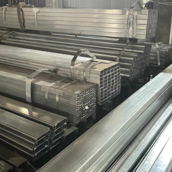 difference between low and high carbon steel