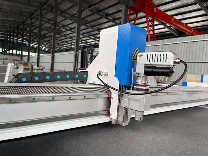 cnc oscillating knife cutting machine