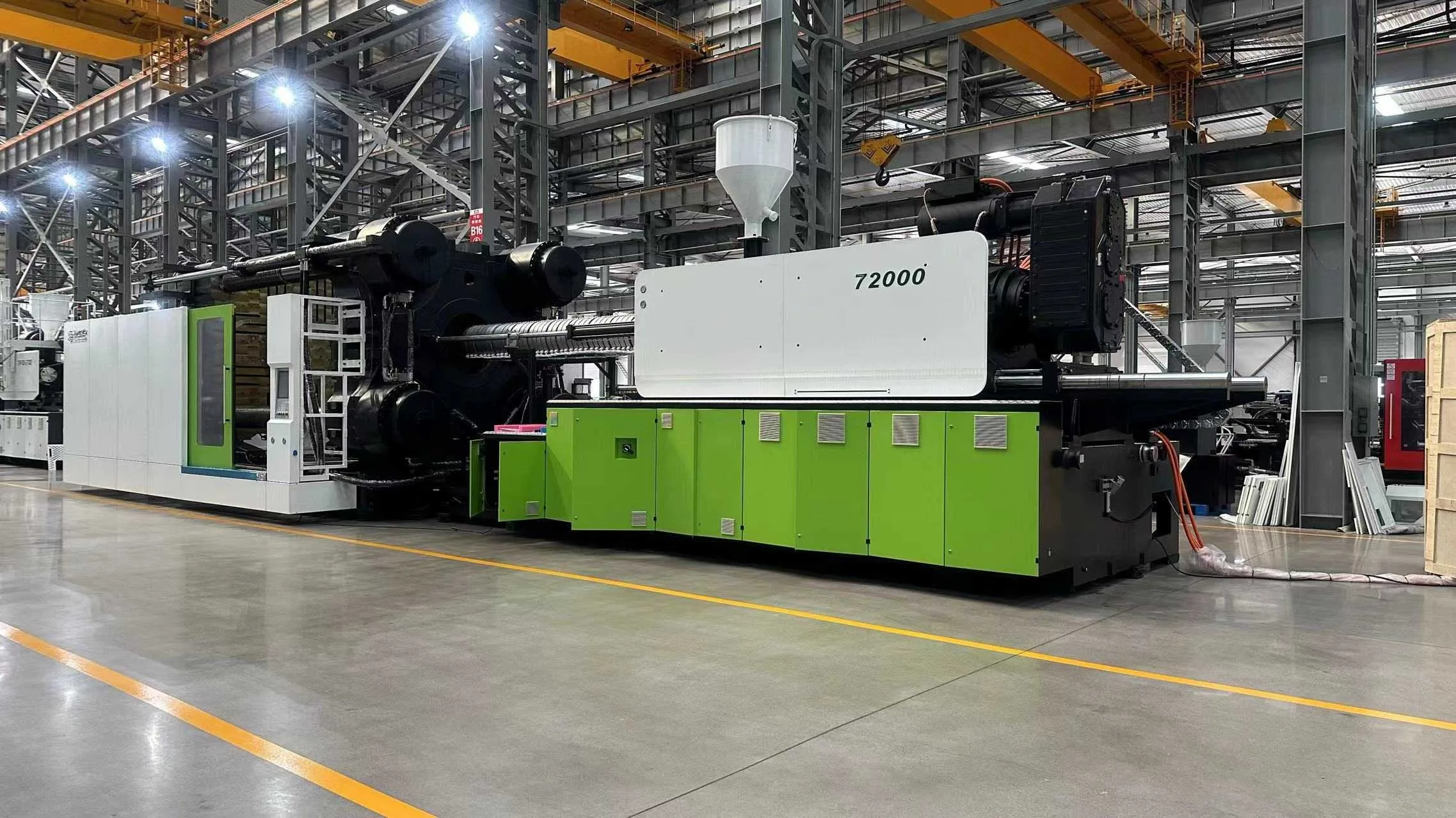 injection molding machine cost