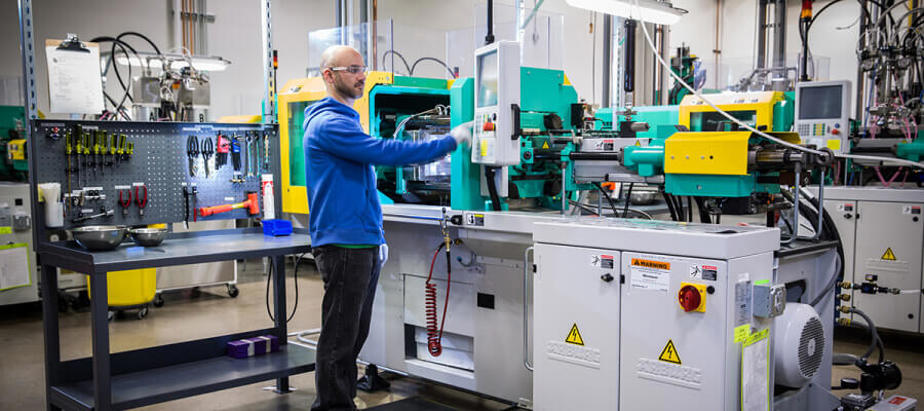 Liquid Silicone Rubber Injection Molding Machine Manufacturing Service