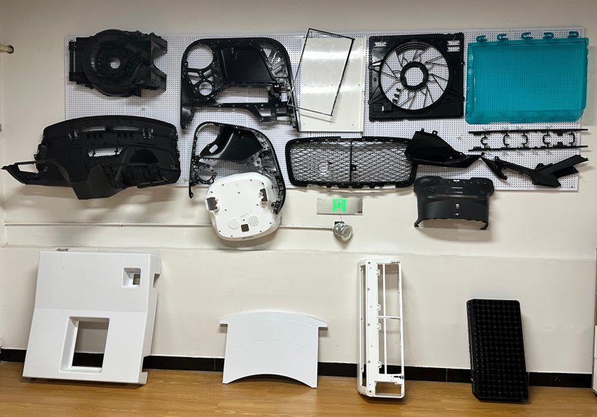 precision automotive plastics photos