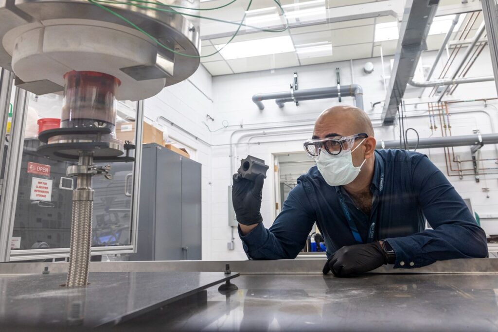 Silicon Carbide 3D Printing Manufacturing Service